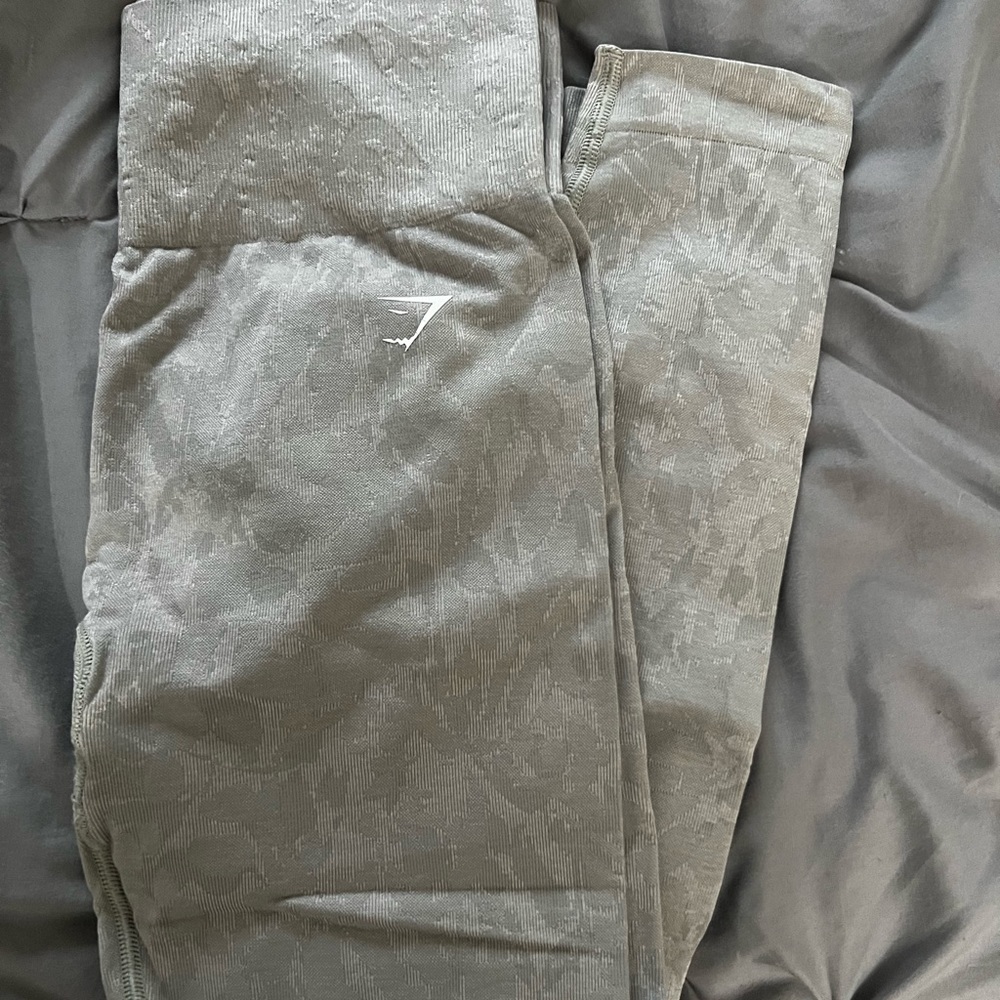 Gymshark adapt animal leggings